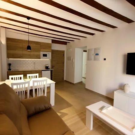 Turisticos La Bodegueta アパート